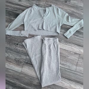 skims lounge/pajama set